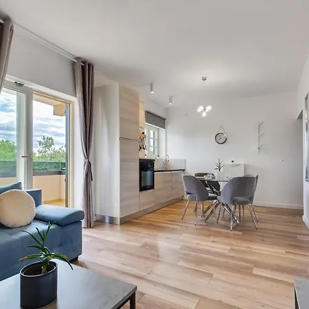 Teona Luxury With Terrace Lägenhet